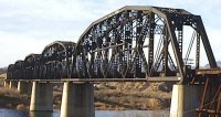 bridge_colo1.jpg (9162 bytes)