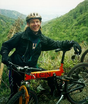 jta_bike_pearl97.jpg (38100 bytes)